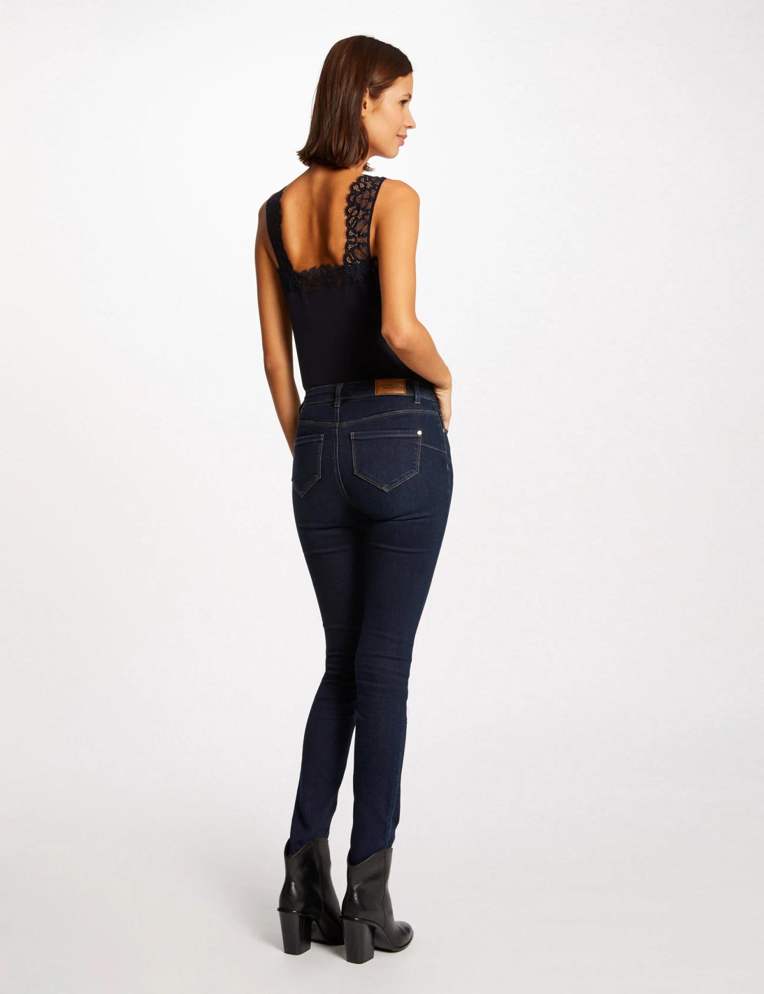 Débardeur Bretelles Larges Avec Dentelle Marine Femme – Image 2