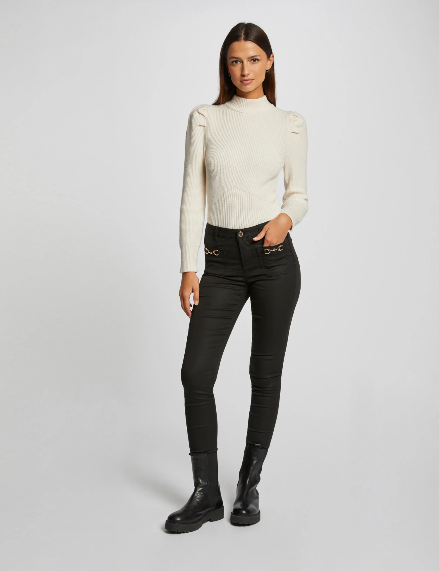 Pantalon Skinny à Ornements Métalliques Noir Femme