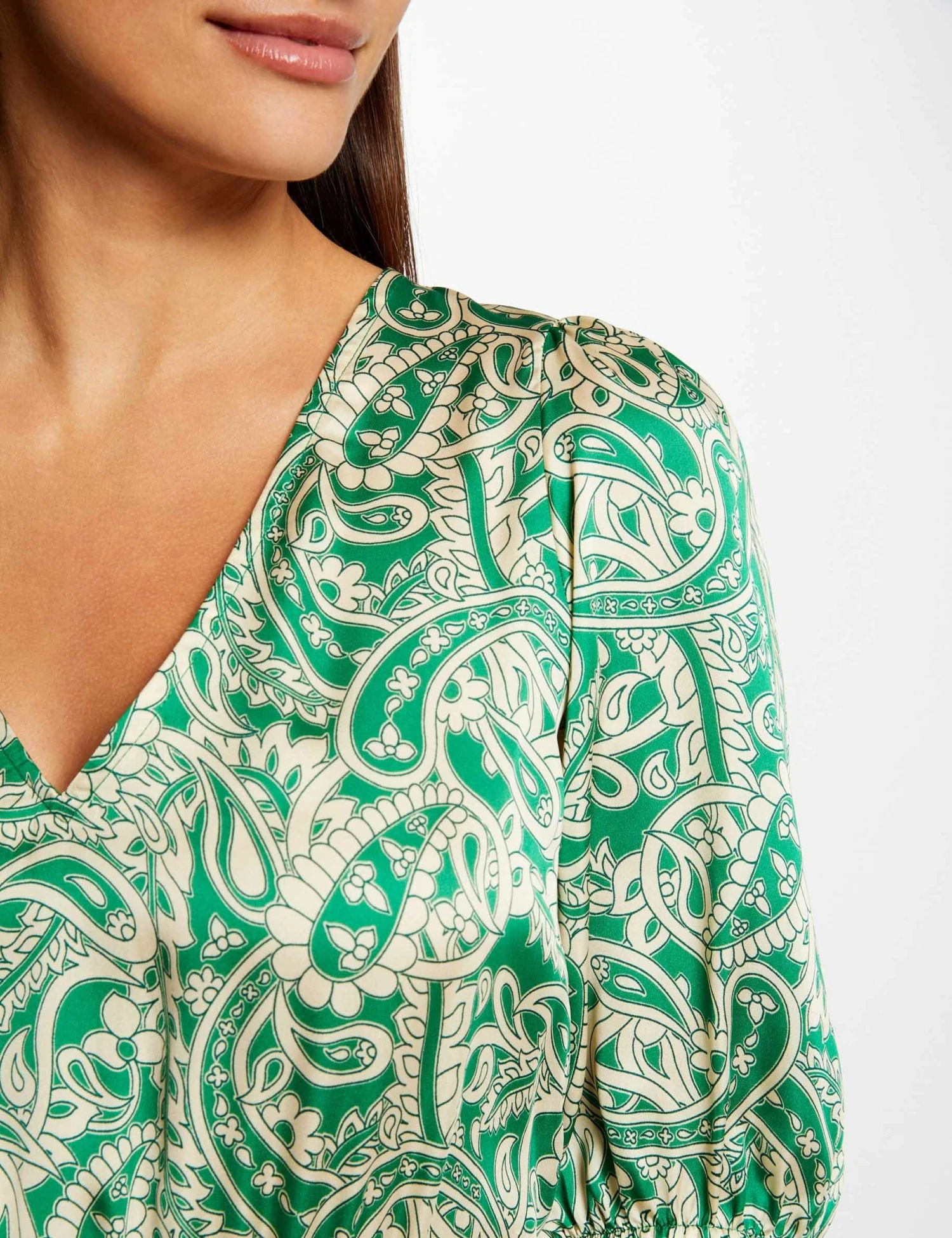 Robe Cintrée Dos Ouvert Satin Imprimée Multico Femme – Image 6