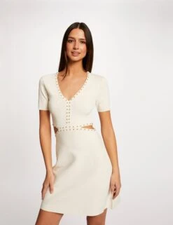 Robe Pull Ajustée à Clous Et Ouvertures Ecru Moyen Femme