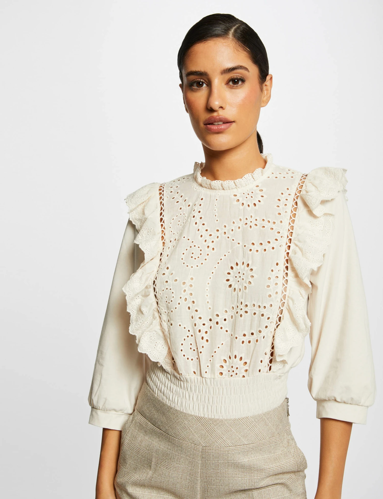 T-shirt Manches 3/4 Avec Broderie Ivoire Femme