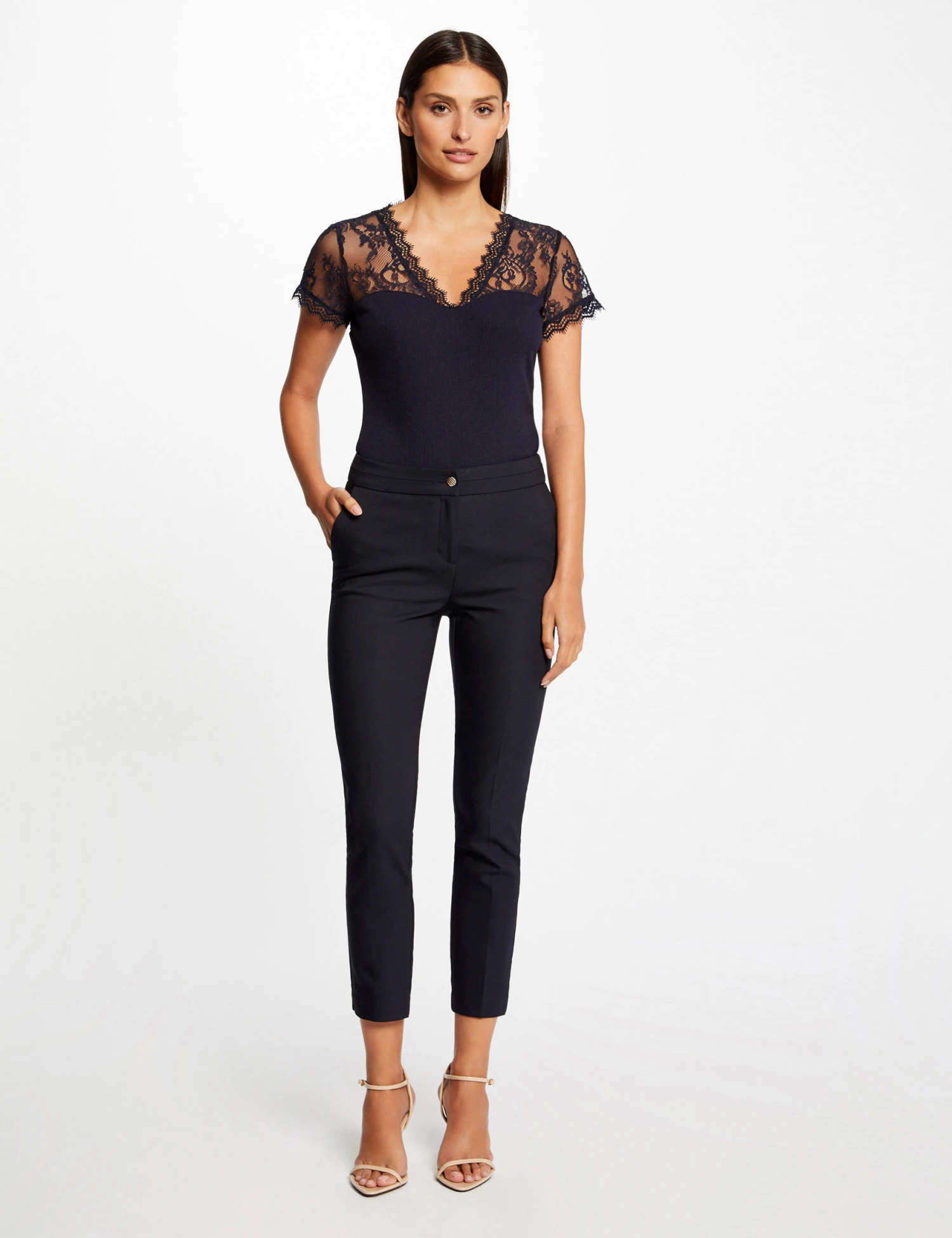 T-shirt Manches Courtes Ă Dentelle Marine Femme